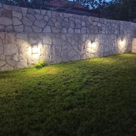 Nemanja Apartamento Trebinje Exterior foto